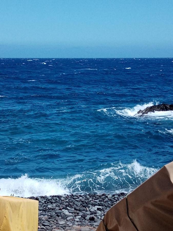Blue Sea. Tony Frias. Las Eras. Arico - Tenerife. Arico el Nuevo Exterior foto